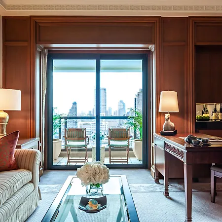 Hotel The Peninsula Bangkok Exterior foto A suite at The Peninsula Bangkok