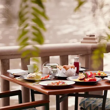 Hotel The Peninsula Bangkok Exterior foto