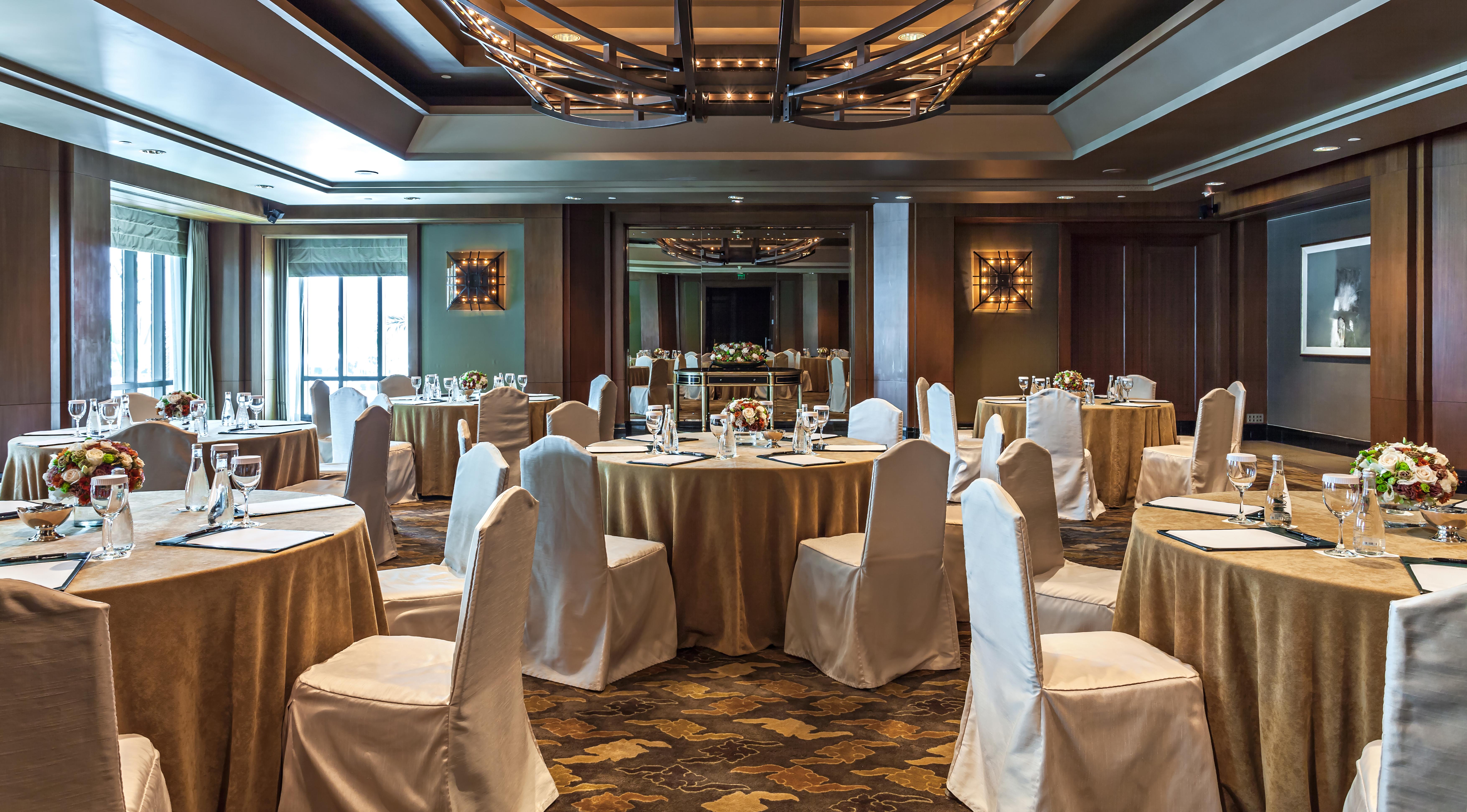 Hotel The Peninsula - Sha Extra Bangkok