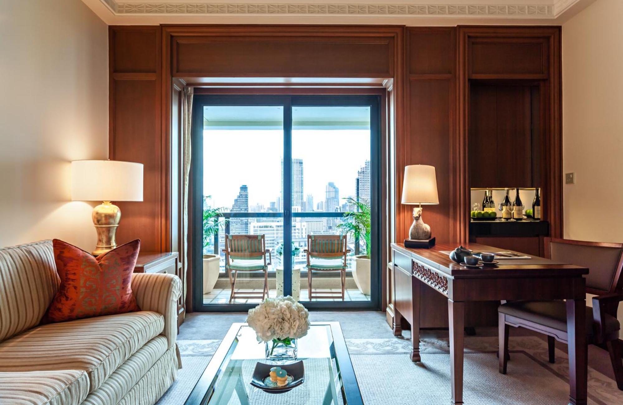 The Peninsula - Sha Extra