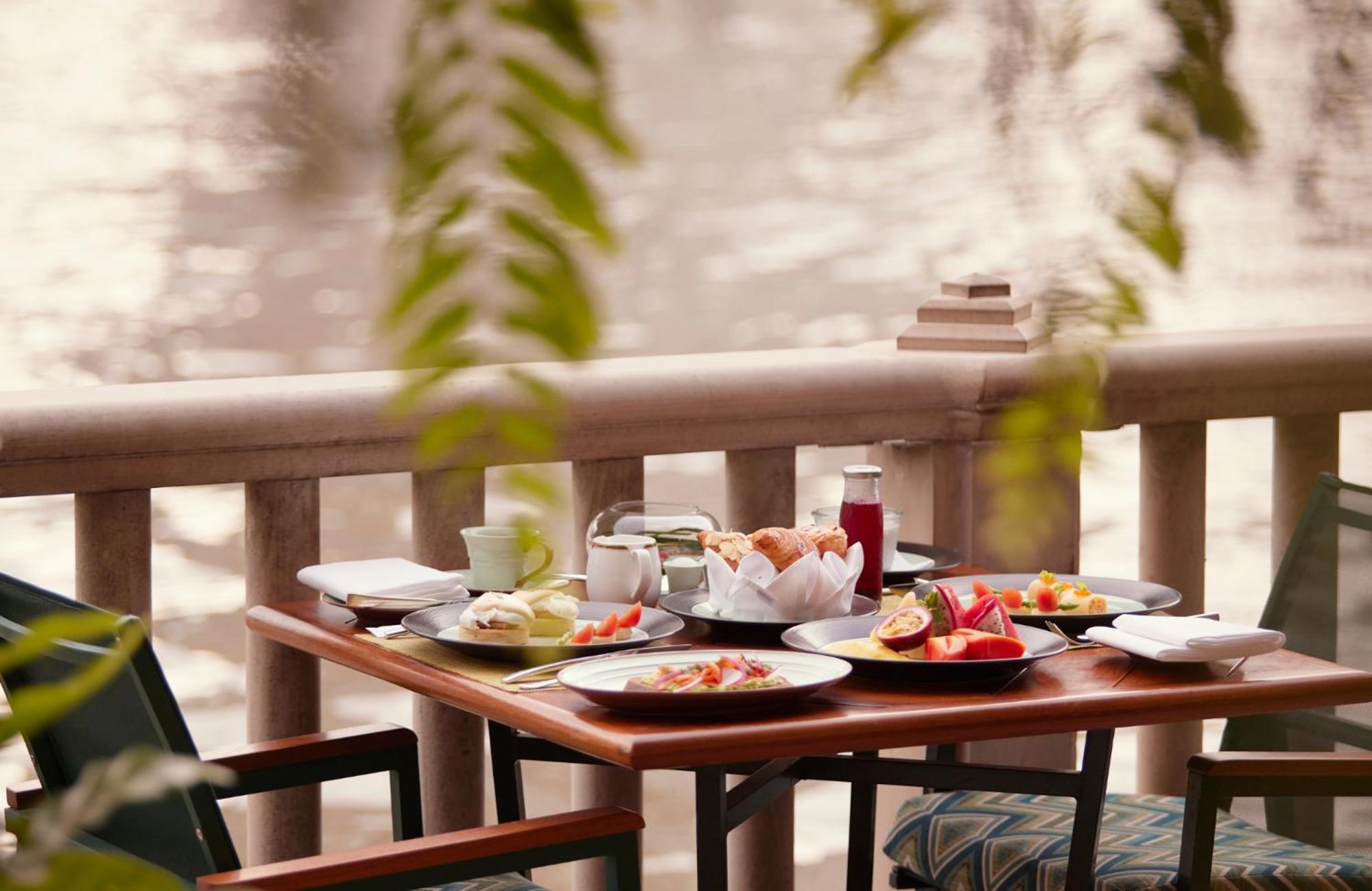 Hotel The Peninsula - Sha Extra Bangkok
